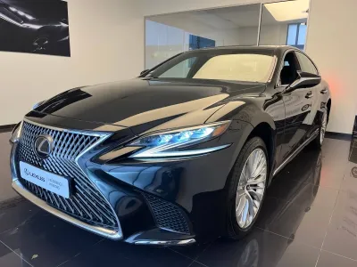 LEXUS LS 500h 359ch Luxe 4WD occasion 2018 - Photo 1