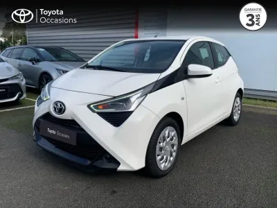 TOYOTA Aygo 1.0 VVT-i 72ch x-play 5p occasion 2019 - Photo 1