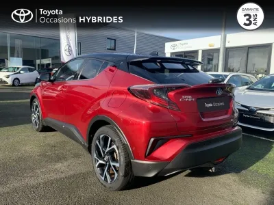 TOYOTA C-HR 122h Collection 2WD E-CVT RC18 occasion 2018 - Photo 2