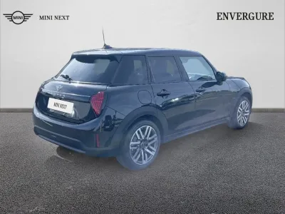 MINI Cooper 5 Portes C 156ch Essential DKG7 occasion 2024 - Photo 2