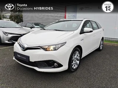 TOYOTA Auris Touring Sports HSD 136h Dynamic occasion 2015 - Photo 1