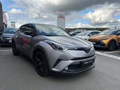 TOYOTA C-HR 122h Graphic 2WD E-CVT occasion 2019 - Photo 3