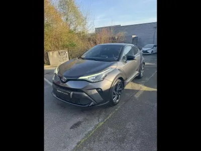 TOYOTA C-HR 184h Distinctive 2WD E-CVT MC19 occasion 2020 - Photo 1