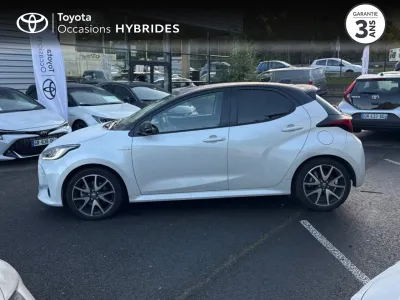 TOYOTA Yaris 116h Collection 5p occasion 2021 - Photo 3