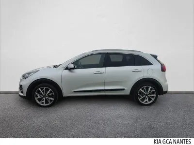 KIA Niro 1.6 GDi 105ch ISG + électrique 43.5ch Premium DCT6 occasion 2021 - Photo 2