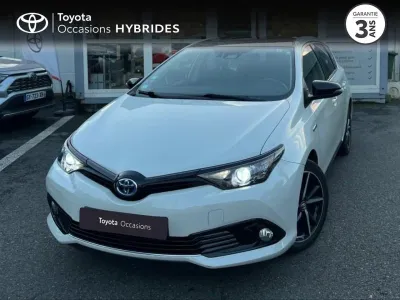 TOYOTA Auris HSD 136h Collection RC18 occasion 2017 - Photo 1