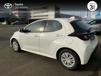 TOYOTA Yaris 70 VVT-i France Business 5p occasion 2021 - Photo 2