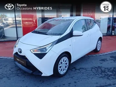 TOYOTA Aygo 1.0 VVT-i 72ch x-play 5p occasion 2018 - Photo 1