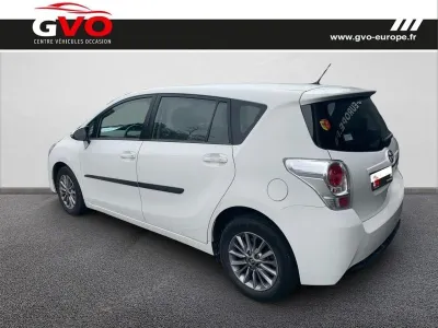 TOYOTA Verso 112 D-4D FAP Dynamic occasion 2017 - Photo 2