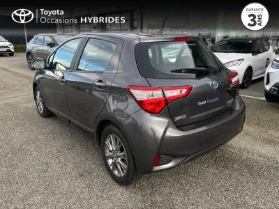 TOYOTA Yaris 100h Dynamic 5p occasion 2017 - Photo 2