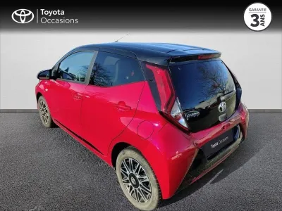 TOYOTA Aygo 1.0 VVT-i 72ch x-clusiv zen série 5p MY20 occasion 2021 - Photo 2