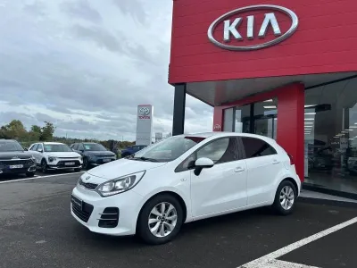 KIA Rio 1.2 85ch Urban Chic 5p occasion 2015 - Photo 1