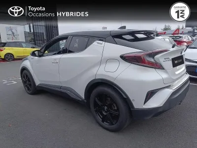 TOYOTA C-HR 122h Graphic 2WD E-CVT occasion 2017 - Photo 2