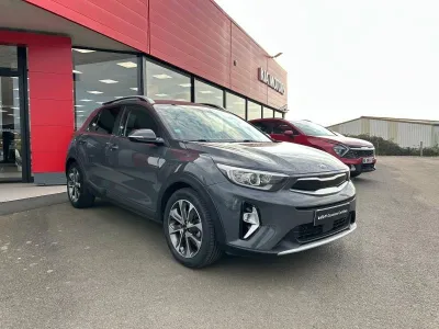 KIA Stonic 1.0 T-GDi 100ch MHEV Launch Edition iBVM6 occasion 2020 - Photo 3