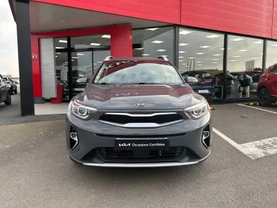 KIA Stonic 1.0 T-GDi 100ch MHEV Launch Edition iBVM6 occasion 2020 - Photo 2