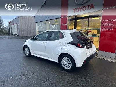 TOYOTA Yaris 70 VVT-i France 5p occasion 2020 - Photo 2