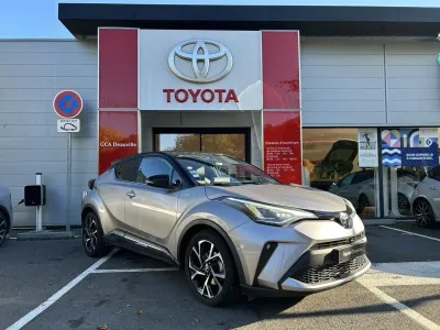 TOYOTA C-HR 184h Collection 2WD E-CVT MC19 occasion 2020 - Photo 3