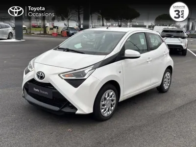 TOYOTA Aygo 1.0 VVT-i 72ch x-play 5p MY21 occasion 2021 - Photo 1