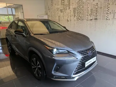 LEXUS NX 300h 2WD Design MY21 occasion 2021 - Photo 3