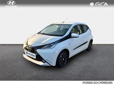 TOYOTA Aygo 1.0 VVT-i 69ch Stop&Start x-play 5p occasion 2014 - Photo 1