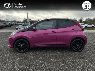 TOYOTA Aygo 1.0 VVT-i 72ch x-cite 5p occasion 2019 - Photo 3