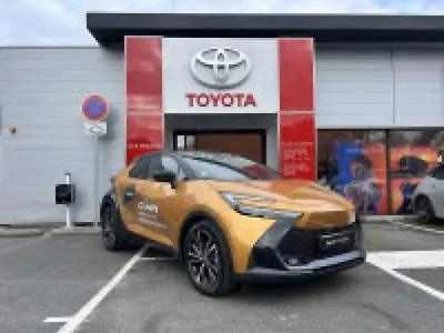 TOYOTA C-HR 2.0 200ch Collection Premiere occasion 2024 - Photo 3