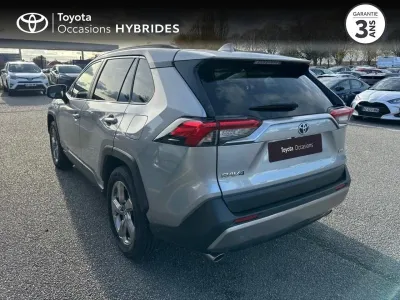 TOYOTA RAV4 Hybride 218ch Dynamic 2WD occasion 2019 - Photo 2