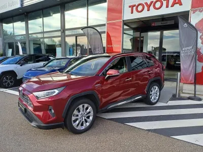 TOYOTA RAV4 Hybride 218ch Lounge 2WD MY21 occasion 2020 - Photo 2