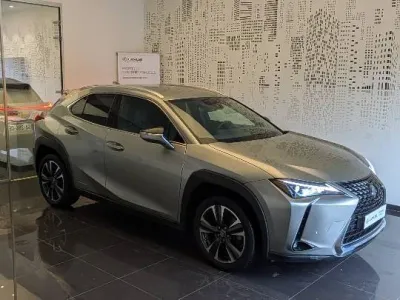 LEXUS UX 250h 2WD Premium Edition MY21 occasion 2021 - Photo 1