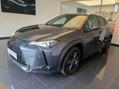 LEXUS UX 250h 2WD Luxe Plus MY21 occasion 2021 - Photo 1