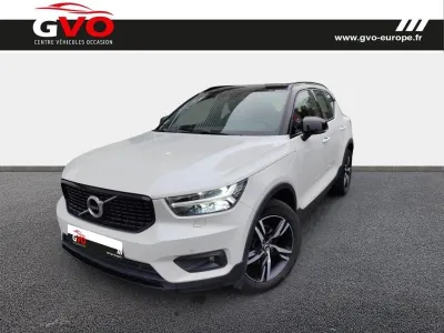 VOLVO XC40 D3 AdBlue 150ch R-Design Geartronic 8 occasion 2021 - Photo 1