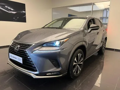 LEXUS NX 300h 2WD Design MY21 occasion 2021 - Photo 1