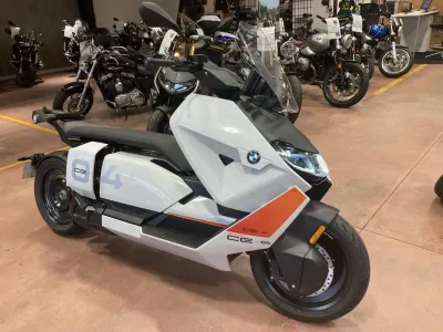 BMW C CE04 11kW occasion 2022 - Photo 1