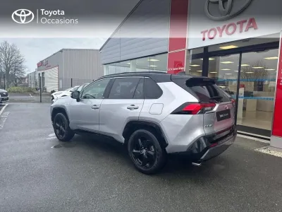 TOYOTA RAV4 Hybride 218ch Collection TO PremièreEdition 2WD occasion 2019 - Photo 2