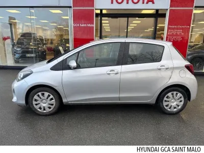 TOYOTA Yaris 69 VVT-i Business 5p occasion 2017 - Photo 3