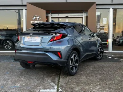 TOYOTA C-HR 122h Edition 2WD E-CVT MY22 occasion 2023 - Photo 4