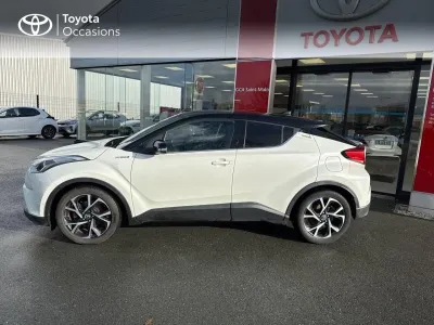 TOYOTA C-HR 122h Graphic 2WD E-CVT occasion 2017 - Photo 3