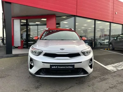 KIA Stonic 1.0 T-GDi 120ch ISG Design Euro6d-T occasion 2019 - Photo 2