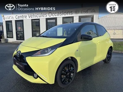 TOYOTA Aygo 1.0 VVT-i 69ch x-cite 3 Jaune Fizz 5p occasion 2016 - Photo 1