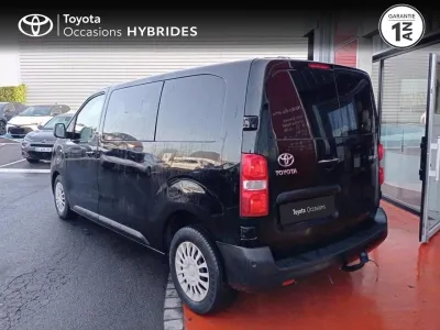 TOYOTA PROACE Medium 2.0 D-4D 150 Cabine Approfondie Business RC19 occasion 2019 - Photo 2