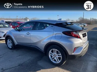 TOYOTA C-HR 122h Dynamic 2WD E-CVT MY22 occasion 2023 - Photo 2