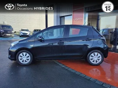 TOYOTA Yaris HSD 100h Dynamic 5p occasion 2015 - Photo 3