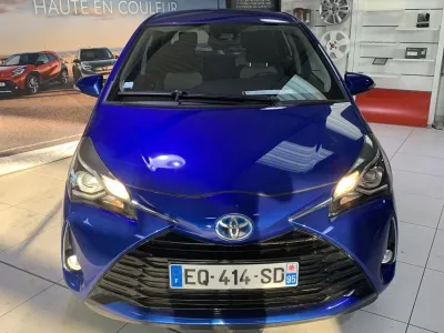 TOYOTA Yaris 100h Dynamic 5p occasion 2017 - Photo 1