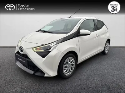 TOYOTA Aygo 1.0 VVT-i 72ch x-play 5p occasion 2018 - Photo 1