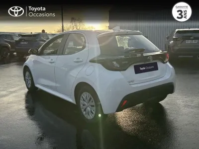 TOYOTA Yaris 120 VVT-i France 5p occasion 2021 - Photo 2