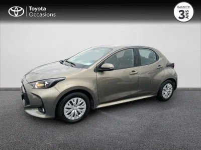 TOYOTA Yaris 116h Dynamic Business 5p + Programme Beyond Zero Academy MY22 occasion 2022 - Photo 1