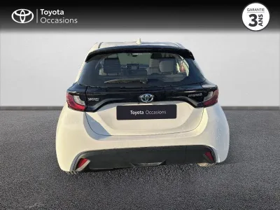 TOYOTA Yaris 116h Dynamic Business 5p + Programme Beyond Zero Academy MY22 occasion 2022 - Photo 4