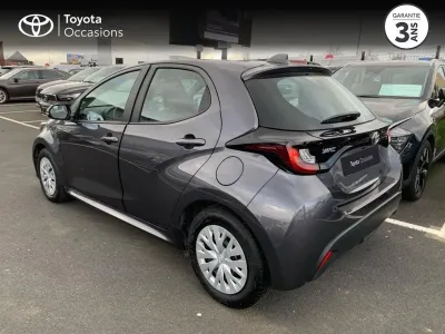 TOYOTA Yaris 120 VVT-i Dynamic 5p MY22 occasion 2023 - Photo 2