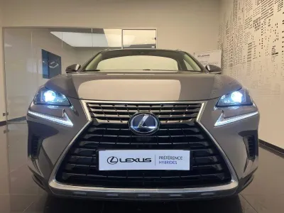 LEXUS NX 300h 2WD Pack MY20 occasion 2019 - Photo 2