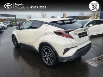 TOYOTA C-HR 122h Distinctive 2WD E-CVT occasion 2018 - Photo 2